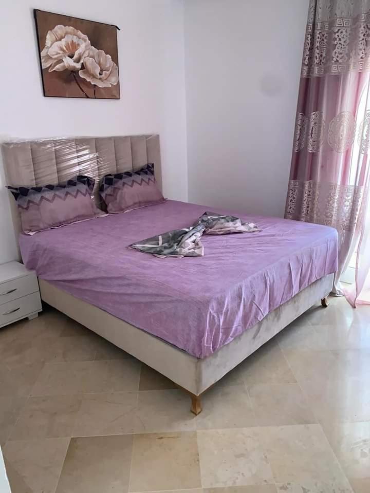 Yasmine Hammamet